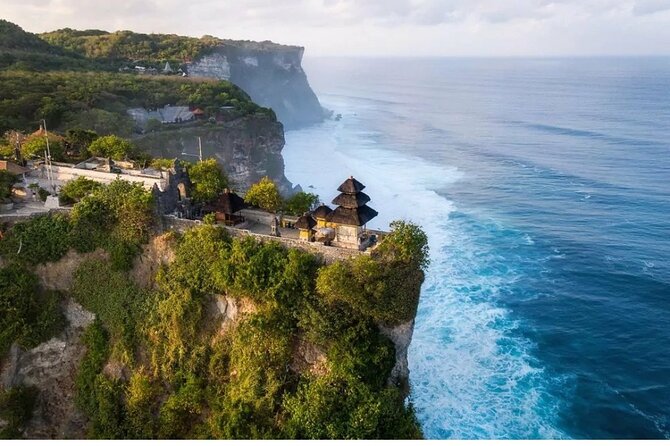 Kecak Fire Dance and Uluwatu Temple with Private Car Service - Private Car Service: Less Waiting, More Watching