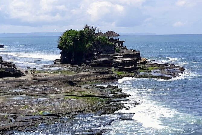 Kekeb Cooking Class at Nusa Dua - Beach-side dining in Nusa Dua: what it adds beyond the food