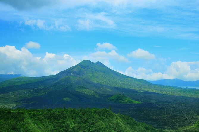 Kintamani Lake & Volcano Tour - A circuit that strings Bali’s biggest hits together