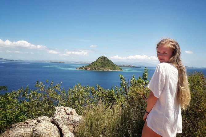 Komodo Tour 3D/2N Live on Board -Join Group Category-Share Cabin - Day 3: Taka Makassar reef snorkeling, Manta Point odds, and Kanawa finish
