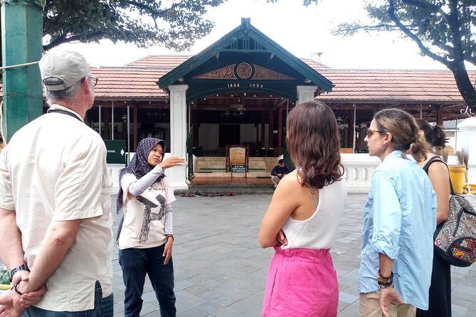 Kotagede Yogyakarta Heritage Walk Tour - Meeting points and timing: how to make the morning work