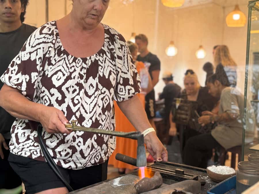 Kuta Bali Jewelry Making Class, With 7 grams of Pure Silver - Meet the Instructors and the Small-Group Setup