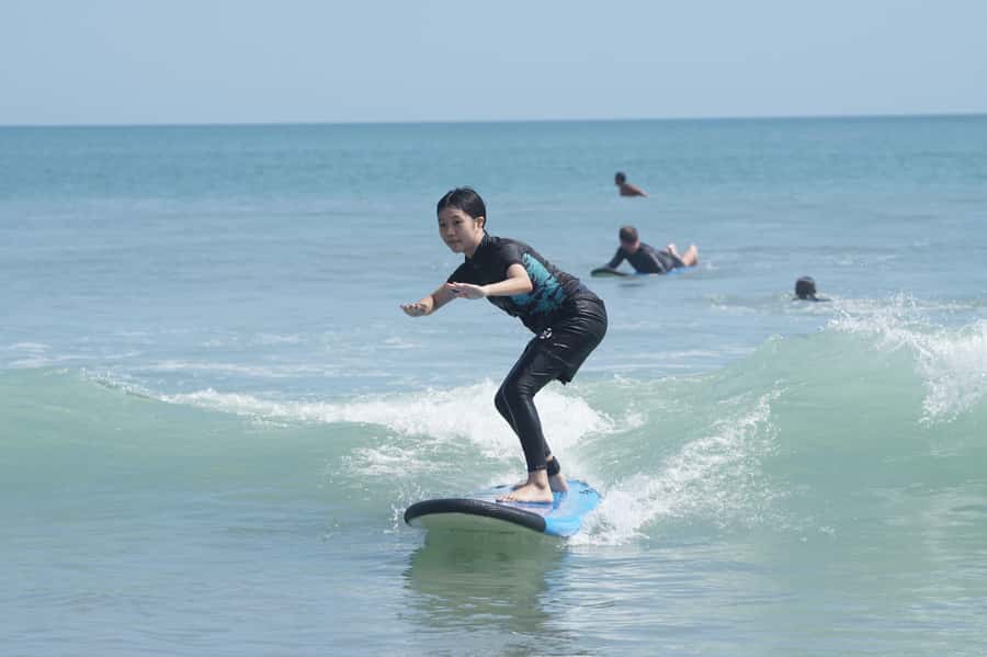 Kuta/Bali: Private Beginner & Intermediate Surf Lessons - Meeting point and getting there: Kuta Beach with optional pickup
