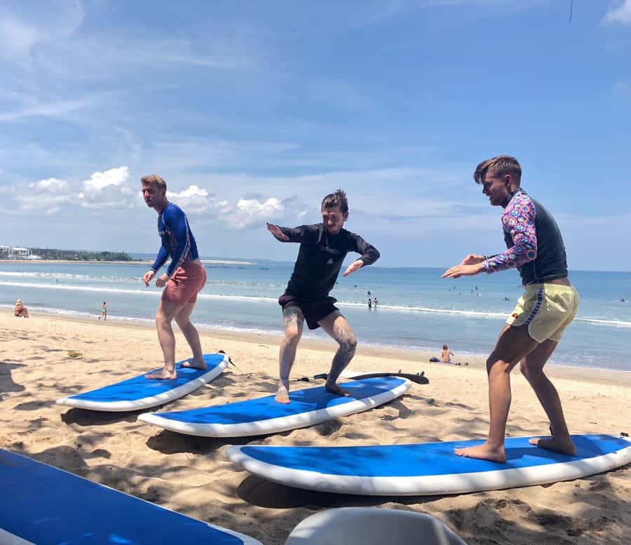 Kuta Beach, Bali: Surf Lessons For Beginner & Intermediate - What to Bring: Keep It Simple