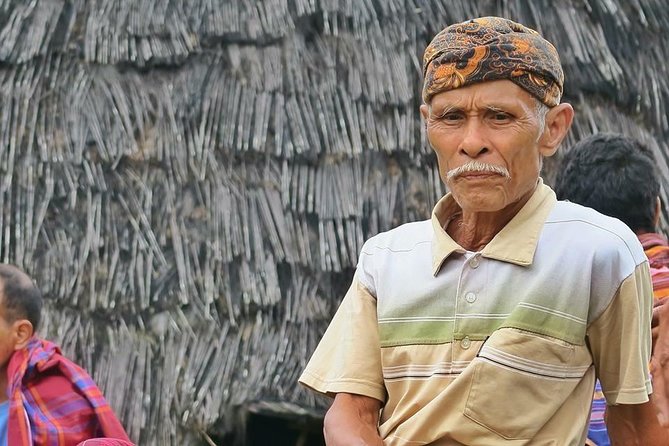 Labuan Bajo Countryside Tour - Labuan Bajo to Ruteng: the road trip that sets the tone