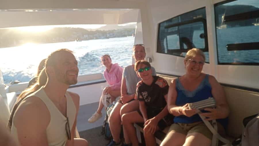 Labuan bajo: One Day Komodo Private & Shared Speedboat Trip - What’s Included On Board (and What You Must Pay Cash For)