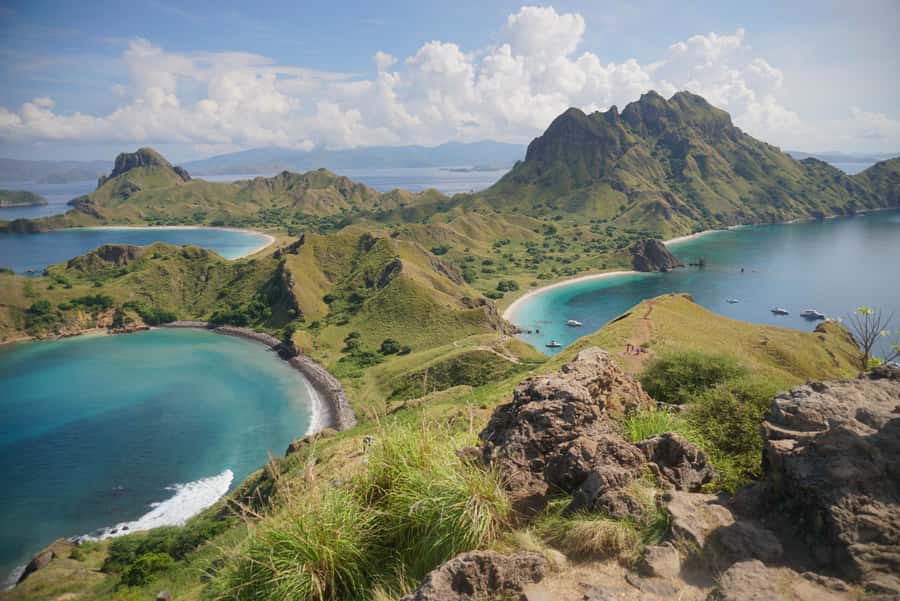 Labuan Bajo: One Day Tour to Explore Komodo National Park - Kanawa Island water time: another chance at clear water