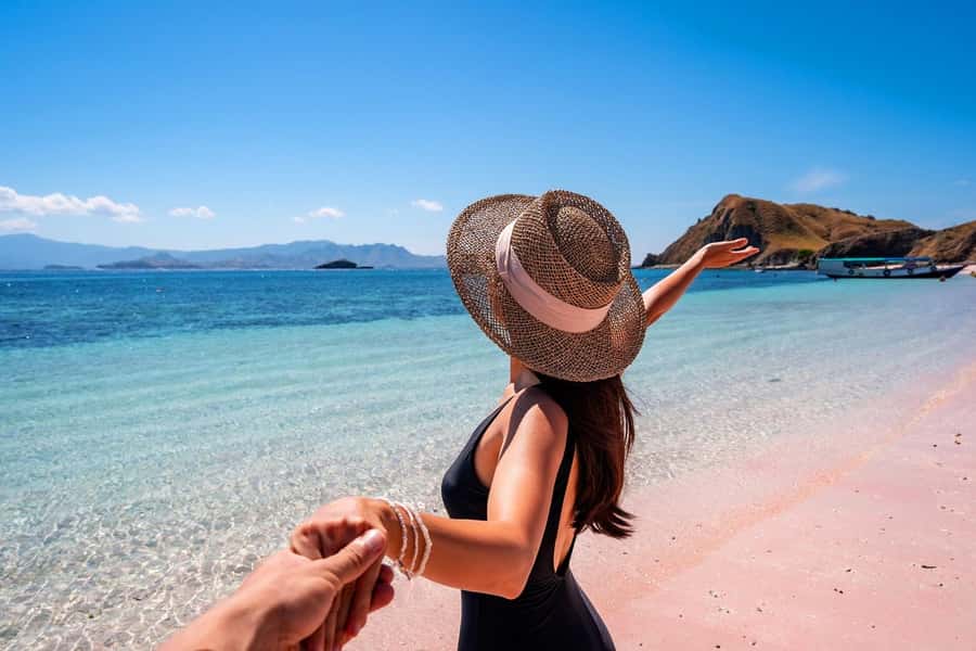 Labuan Bajo: Swim and Snorkel Komodo Island Trip with Lunch - Pink Beach and Taka Makassar: Two Different Looks, One Big Water Break