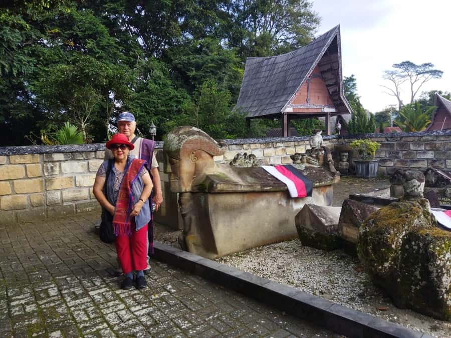 Lake Toba Fullday Tour from Medan - Optional Ambarita Village: When groups get an extra cultural stop