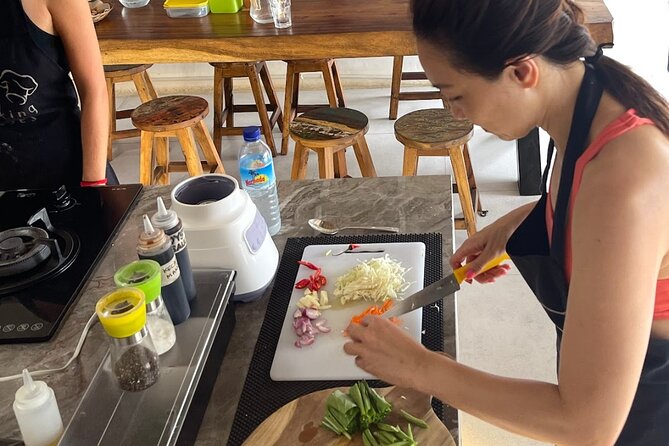 Learn to cook Indonesian food at Gili Cooking Classes Trawangan - From Harbor Heat to the Feast: How the Class Really Moves