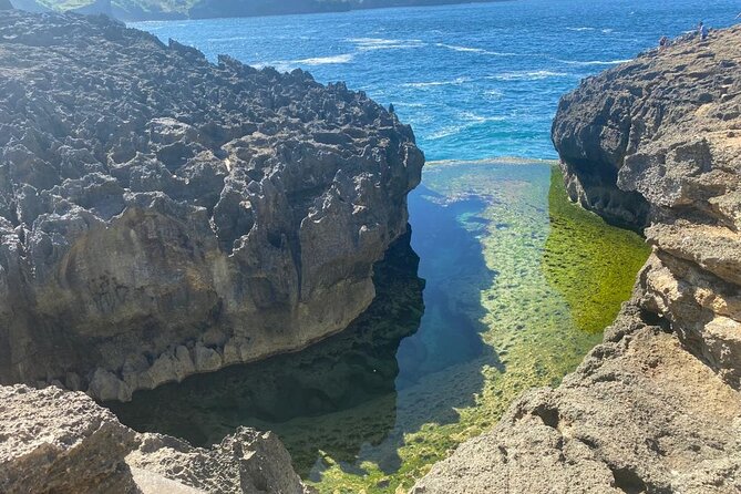 Legendary Scenic Spots Of Nusa Penida Private Guided Day Tour - Stop 2: TA Restaurant Penida—lunch that actually has a place in the day
