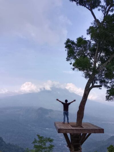 Lempuyang Gate Heaven: Best Famous Spots for Instagram - Morning Pickup and the Sunrise Reality at Lahangan Sweet