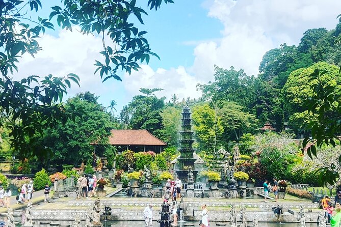 Lempuyang Gate of Heaven, Tirta gangga & tukad cepung waterfall - What to Pack for Tukad Cepung, Tirta Gangga, and Lempuyang