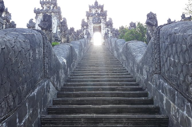 Lempuyang Temple Entrance Ticket All Inclusive - The entrance ticket all-inclusive: what you are actually buying
