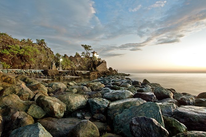 Lombok City Tour combination With Temple Tour - Ampenan Old Town: Lombok’s Port Past in Real Streets