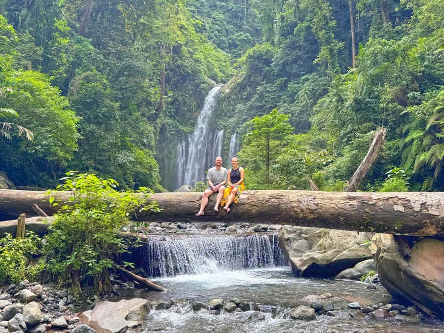 Lombok: Exclusive Sendang Gile, Tiu Kelep & Selong Hill Tour - Tiu Kelep Trek: jungle stairs, cool air, and rainy-season realities