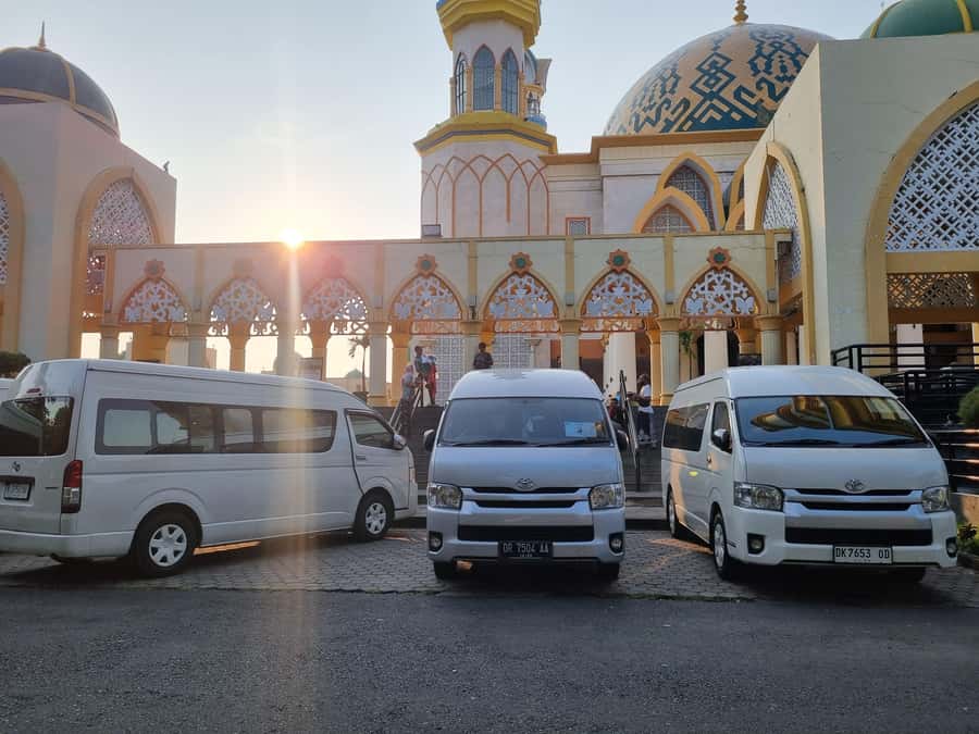 Lombok: Private Customizable Tour with Driver-Guide - Who should book this Lombok private driver day