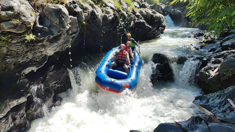Lombok: Ride the Rapids for Unforgettable Rafting Adventure - Where the Scenery Shows Up: Forest-Cut Views and Wildlife Moments
