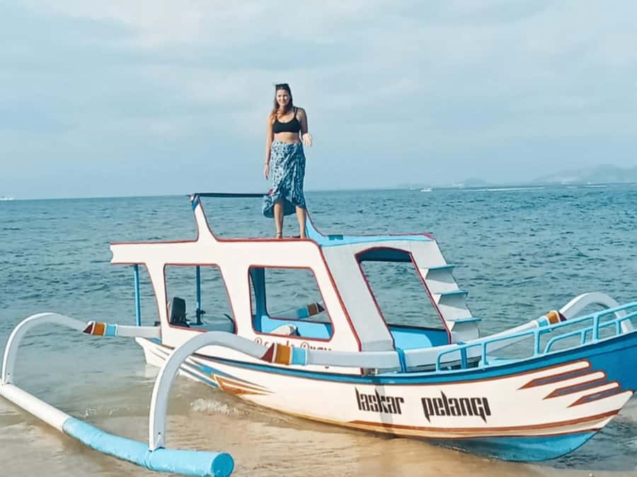 Lombok Secret Gili: Island Hopping & Snorkelling Trip - Gili Kedis (Bedis): The Best Photo Stop and Final Swim Vibes