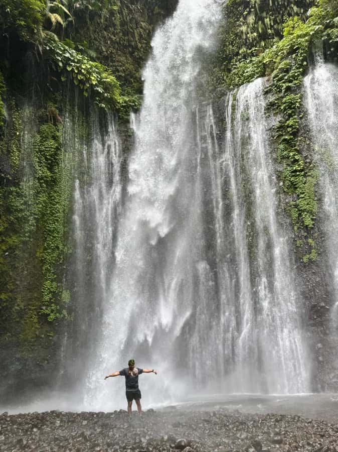 Lombok : Sendang Gile and Tiu Kelep Waterfall Tour - Senaru at the foot of Rinjani: village life beyond the photo