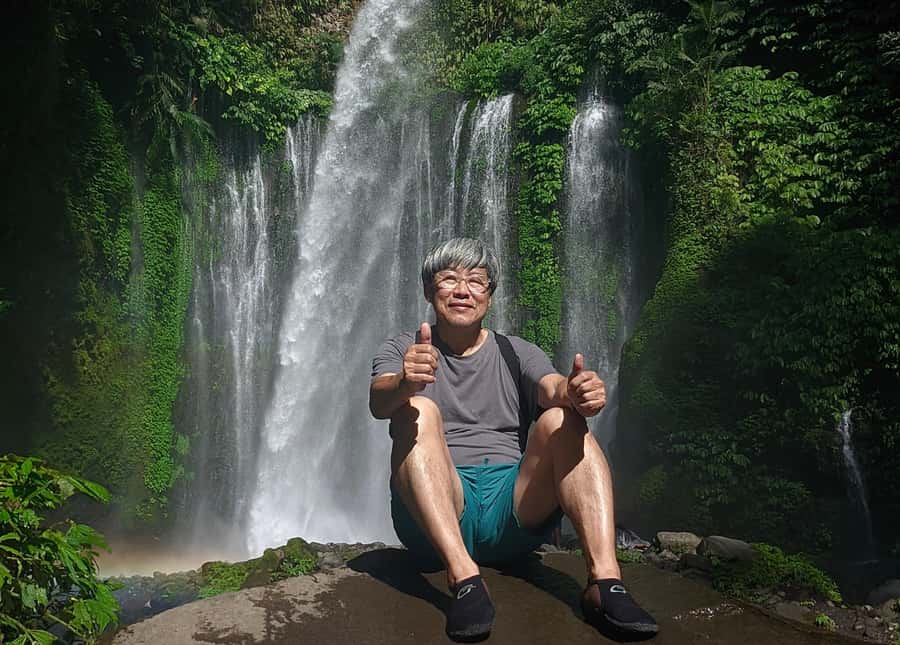 Lombok: Sendang Gile and Tiu Kelep Waterfalls Tour - A full-day Lombok route: market, waterfalls, and Senaru village