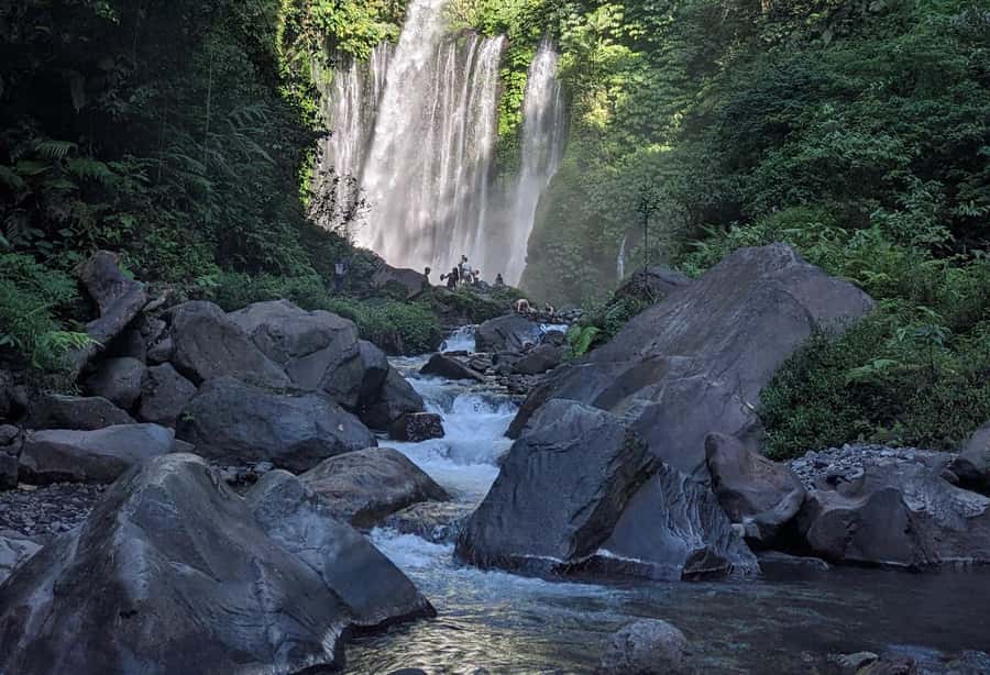 Lombok: Sendang Gile and Tiu Kelep Waterfalls Tour - Price and value: what $30 actually buys you