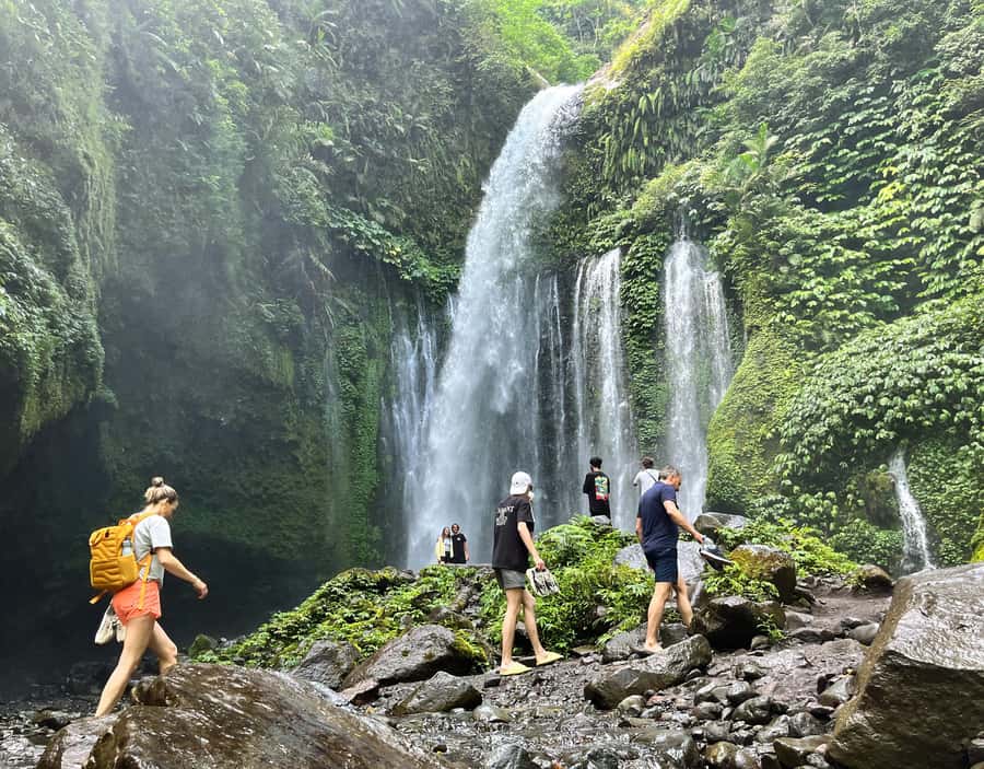 Lombok Spectacular: Waterfalls, Selong Hill & Pusuk Sembalun - Jungle waterfalls: Sendang Gile to Tiu Kelep without feeling rushed