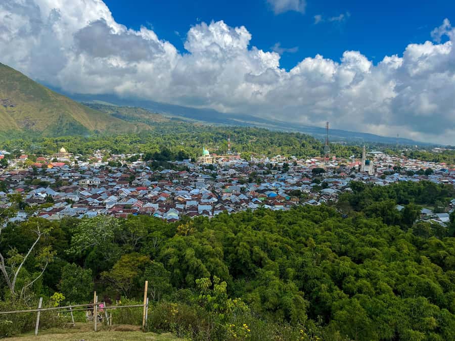 Lombok Spectacular: Waterfalls, Selong Hill & Pusuk Sembalun - Timing and energy management: plan for a full day