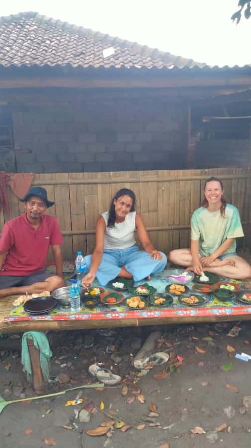 Lombok Traditional Pottery Experience and Village life - Shaping Clay With Local Guidance (Not Just Instructions)
