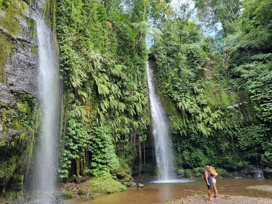Lombok: Waterfall and Traditional Village Private Tour - Selong Belanak Beach: how to make the beach time actually enjoyable