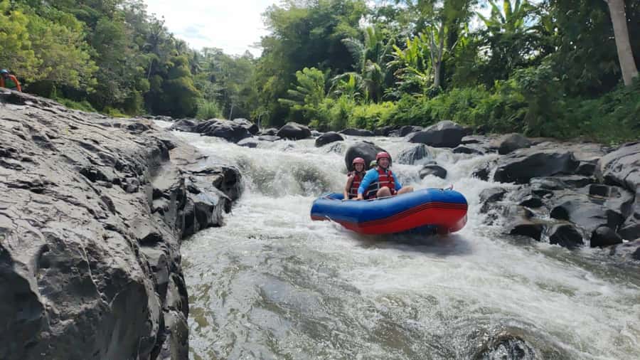 Lombok : white water rafting- best adventure experience - Why Lombok’s Jangkok River is a great choice for rafting