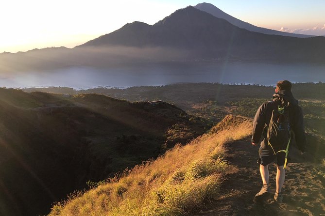 Magical Sunrise Trekking at Mount Batur - Trekking Up to the Summit: What the Guide Actually Does
