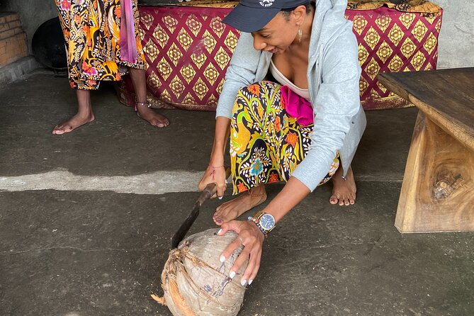 Make Traditional Bali Coconut Oil with a Balinese Family - Price and time: what the $27 buys, plus the extra transport cost