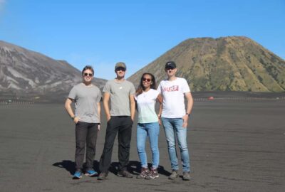 Malang: 2D1N Shared Tour of Mount Bromo & Ijen Crater - From Malang after 00:30 to Bromo sunrise: the jeep viewpoint run