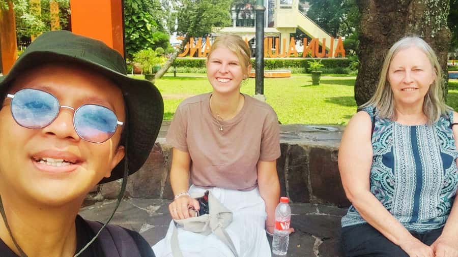 Malang: City Highlights Walking Tour - Price and Value: What $15 Buys You in Real Terms