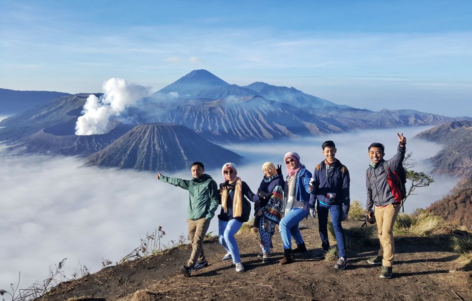 Malang: Tumpak Sewu, Bromo, and Ijen 3-Day Tour - Day 3 at Ijen: Midnight to Blue Fire and the Climb Back