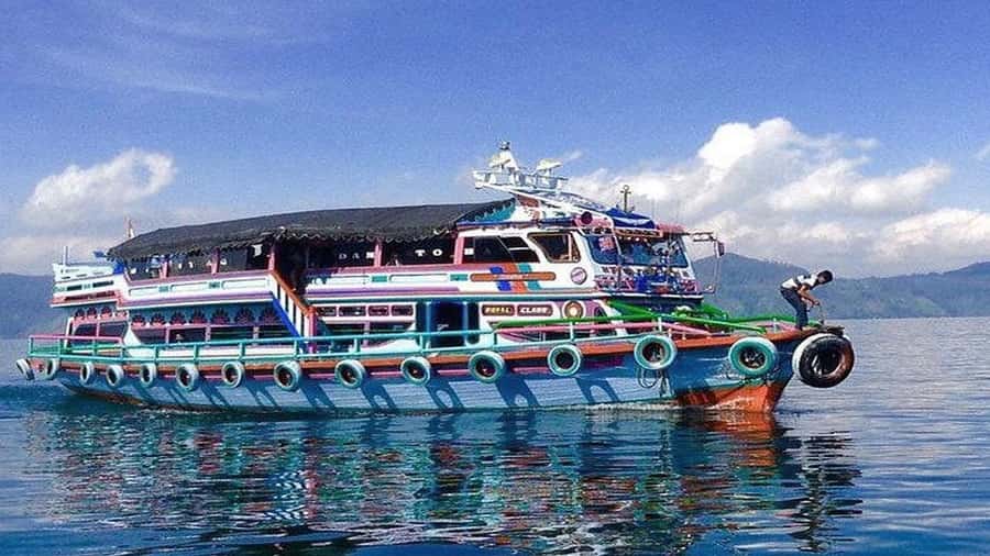 Medan Lake Toba Day Trip - Samosir Island Focus: Tomok, Batak Toba Tombs, and Sigale-gale
