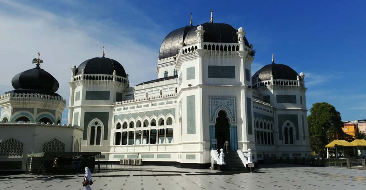 MEDAN : Private Car Driver For Medan Excursions - Price and value: what $92 covers (and what you’ll add)