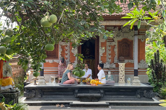 Meditate with a Shaman - Mengening Temple: the water temple where you let go