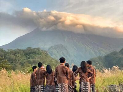 Merapi: Jeep Adventure and Museum Date - The Merapi jeep ride: bumpy, fun, and actually worth it