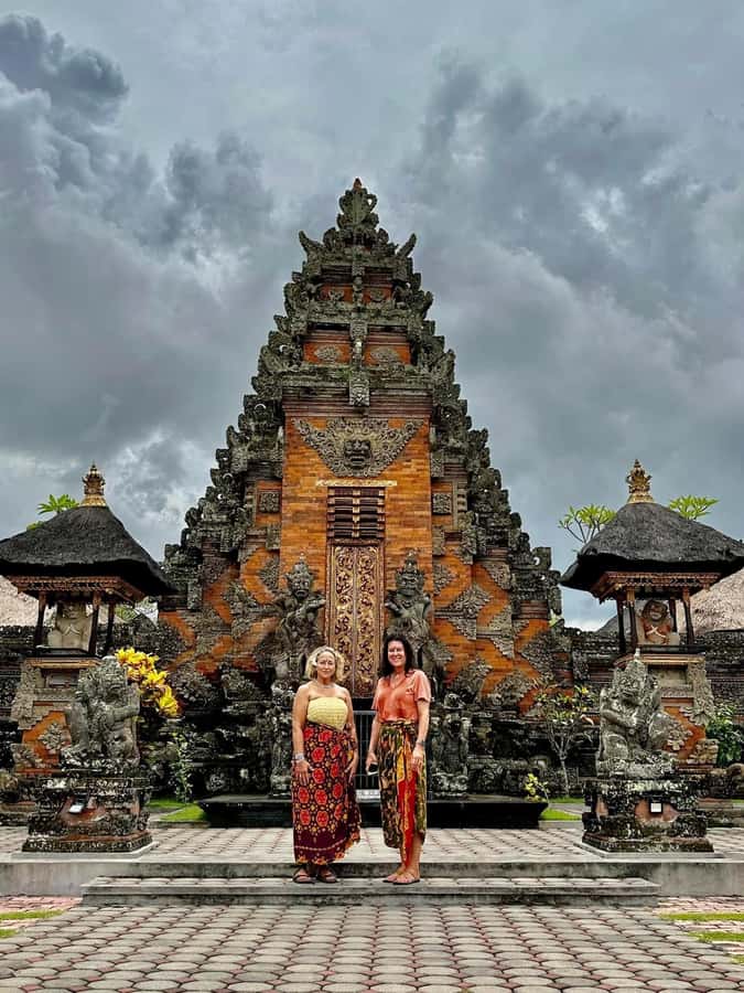 Monkey Forest, Waterfall ,Temple and Rice Terrace - A one-day route that actually makes sense in Bali