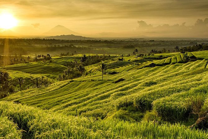 More Complete: Discover Bali In 3 Days Private Tour Package - Day 3: Tirta Gangga water palace, Lempuyang Gate of Heaven photos, then Kanto Lampo waterfall