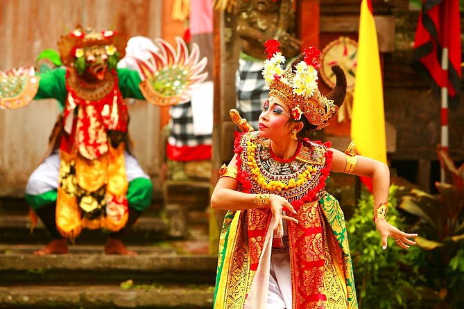 More Complete: Discover Bali In 3 Days Private Tour Package - Getting the small details right: shoes, monkeys, sun, and timing