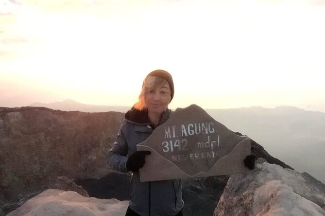 Mount Agung Sunrise Hiking - Two routes to the top: Pasar Agung vs Besakih
