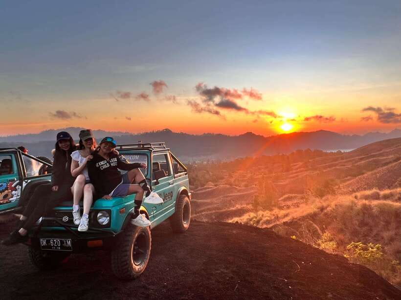 Mount Batur Jeep Sunrise & black lava with breakfast - Who should book this Mount Batur Jeep Sunrise & Black Lava tour?