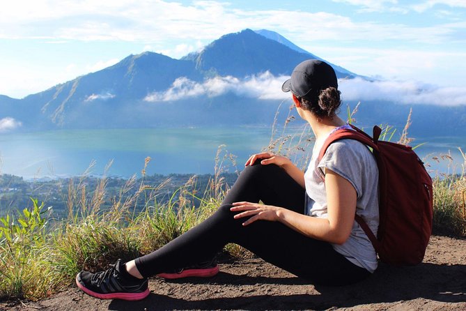 Mount Batur Sunrise Hike and Natural Hot Spring Option - Summit time: breakfast, steam, monkeys, and that sunrise clockwork
