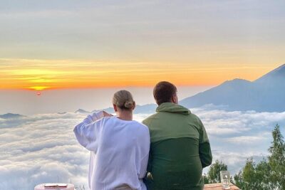 Mount Batur Sunrise Hike, Breakfast & Hot Spring - The Early Pickup and the Flashlight Hike Up