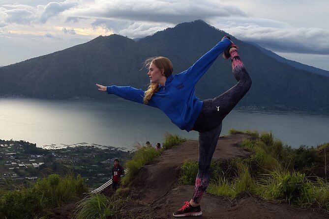 Mount Batur Sunrise & Natural Hot Springs - Ascending in the dark: what to expect before the sun shows up