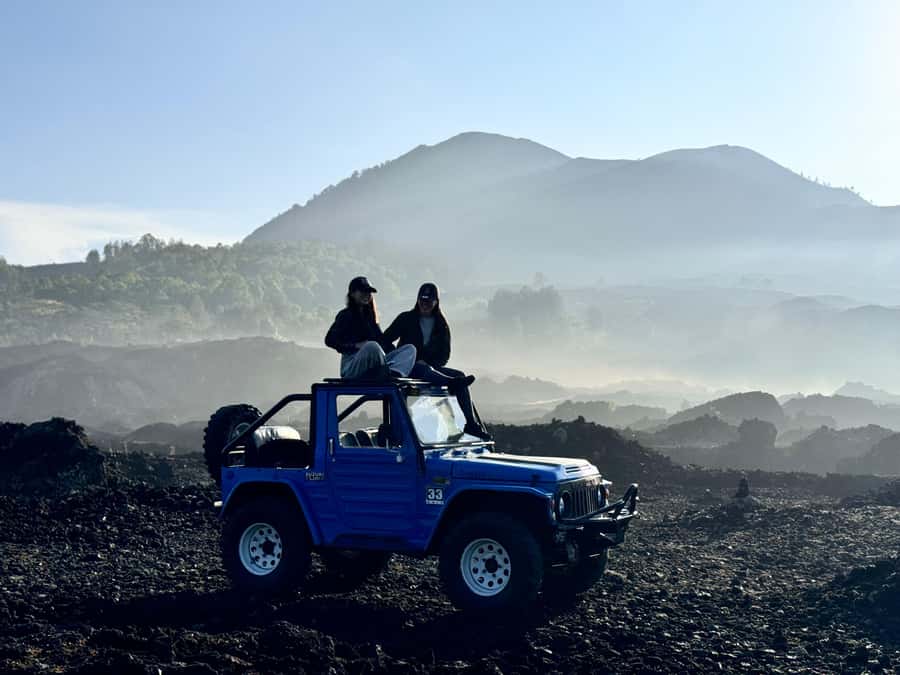 Mount batur: sunrise tour by 4wd & black lava - What to pack so the cold doesn’t steal the show