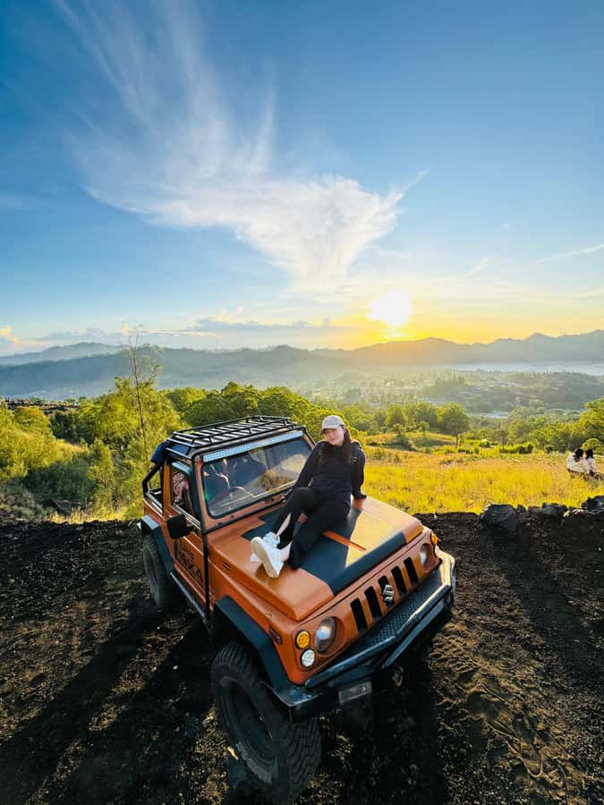 Mount batur: sunrise tour by 4wd & black lava - The drop-off loop: long day, multiple areas